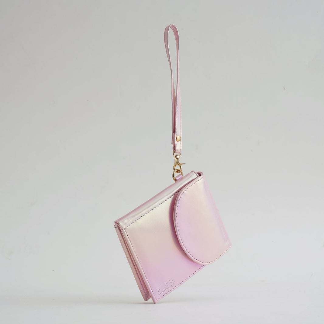 India's first sanitary pad wallet – BugB